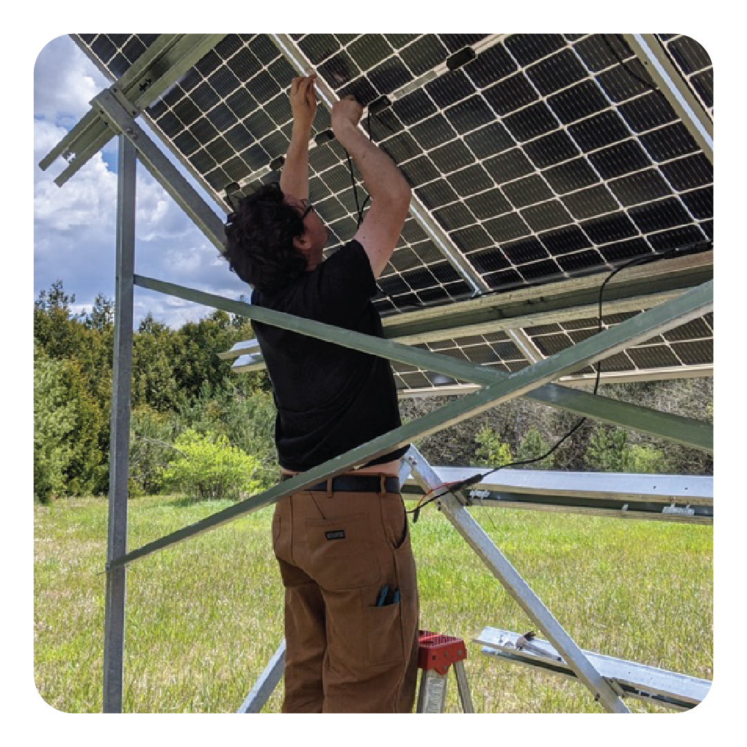 Alberta commercial rooftop solar panels business warehouse installation net billing